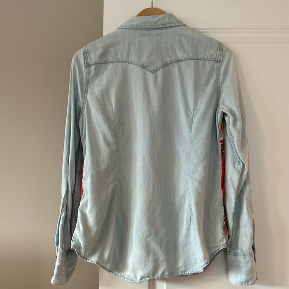 Lucky Brand Dixie Scarf Bandana Print Western Yoke Chambray Blouse w Snaps - Picture 10 of 13